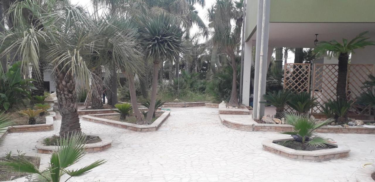 Blu Dea Apartment & Room Torre Lapillo Exterior photo